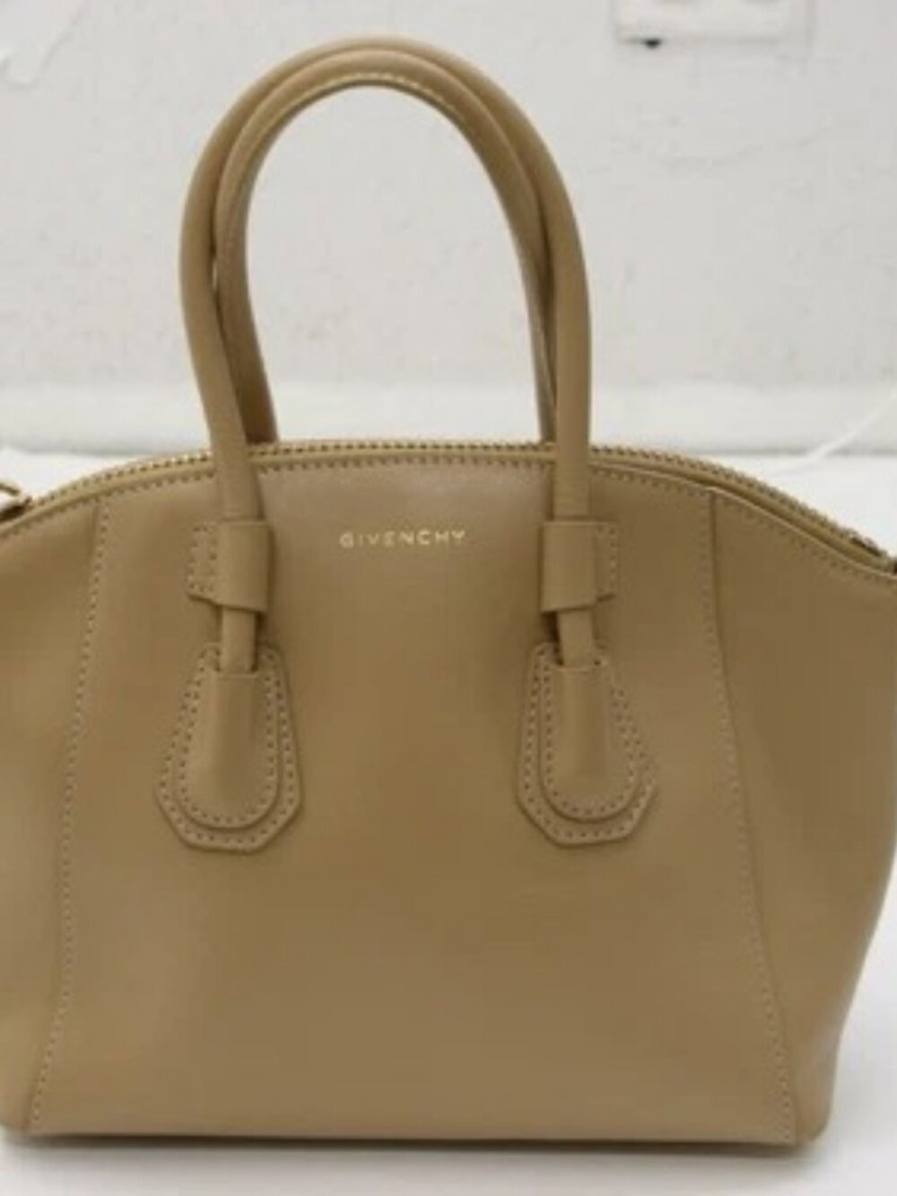 Givenchy Antigona Sport Bag Leather Mini